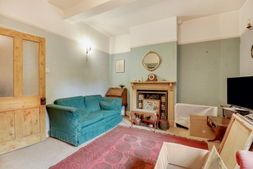 Property photo 3 of 24