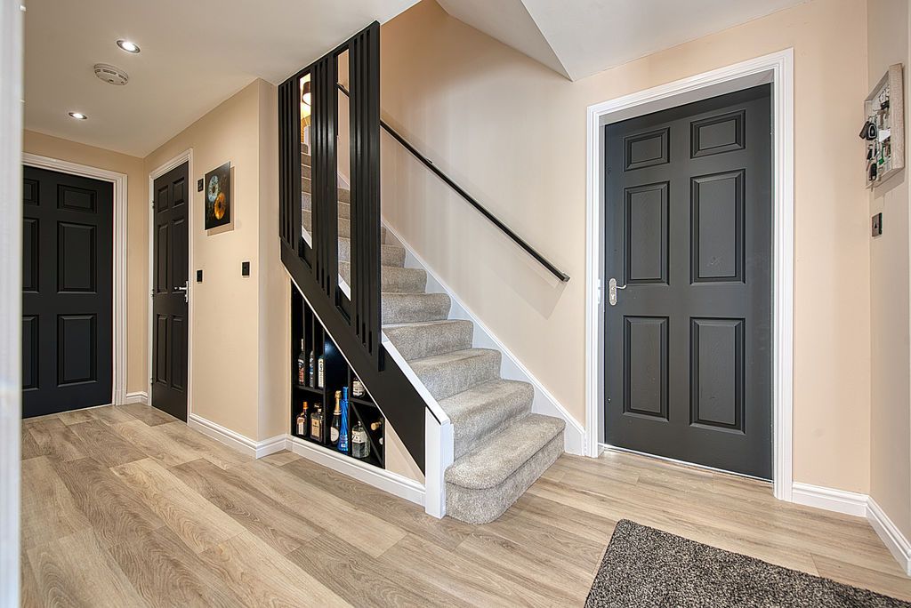 Property photo 2 of 35 Hallway