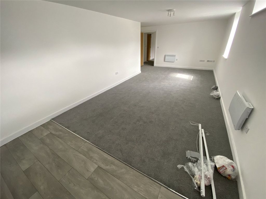 Property photo 3 of 5 Picture No. 04