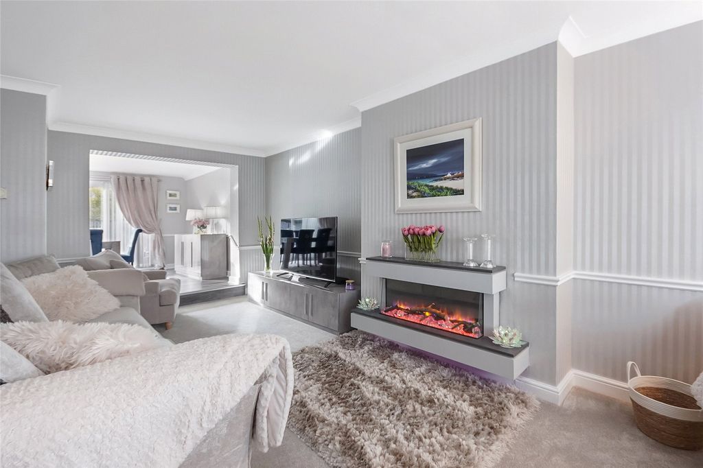 Property photo 2 of 22 Picture No. 05