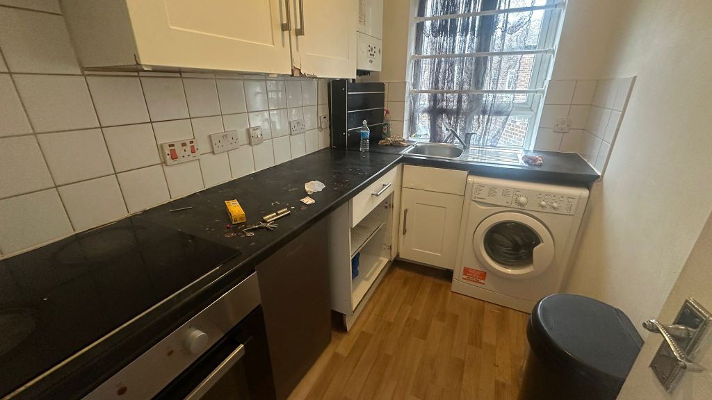 Property photo 2 of 5