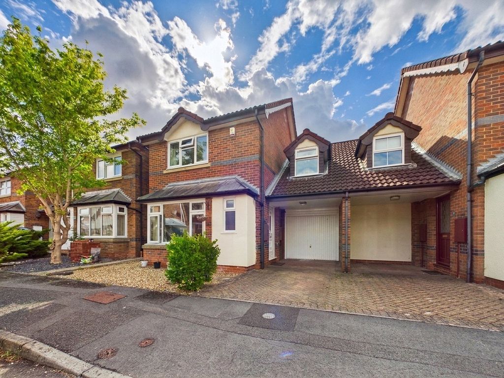Property photo 1 of 19 Picture No. 21