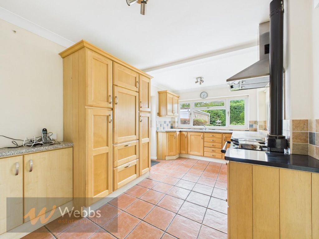 Property photo 3 of 21 Cam05244G0-Pr0173-Still001.Jpg