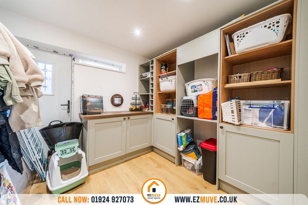 Additional image 21 of 5 bed detached house for saleHenley Avenue, Dewsbury WF12