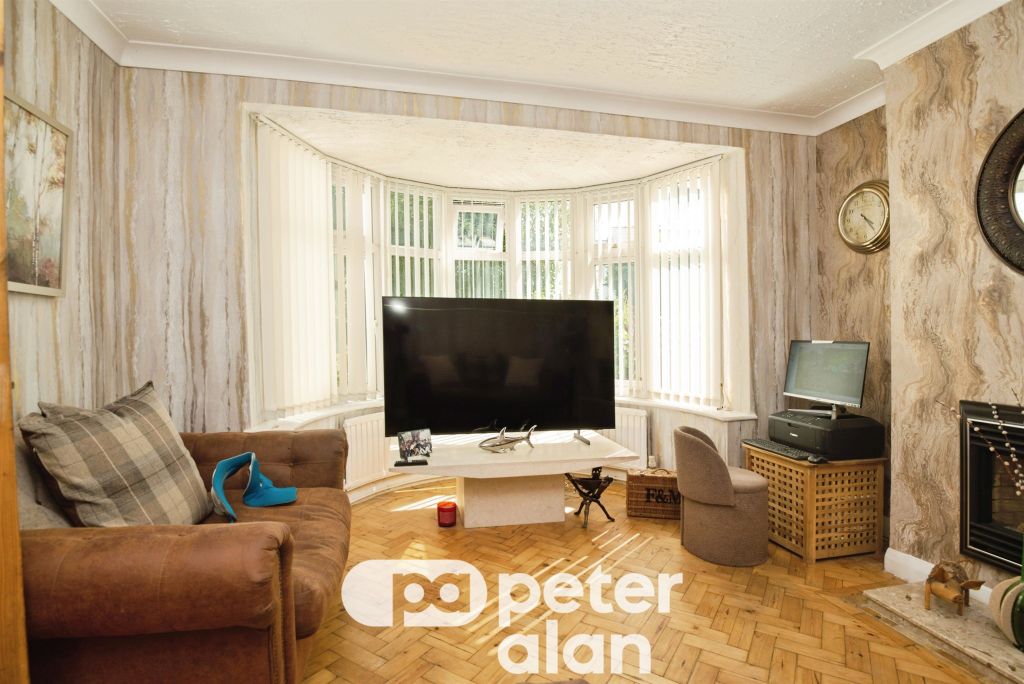 Property photo 3 of 23