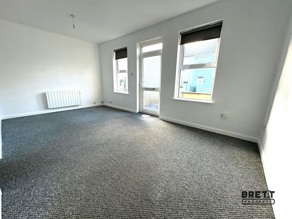 Property photo 1 of 4 Main Image