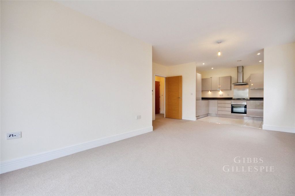 Property photo 2 of 12 Picture No. 08