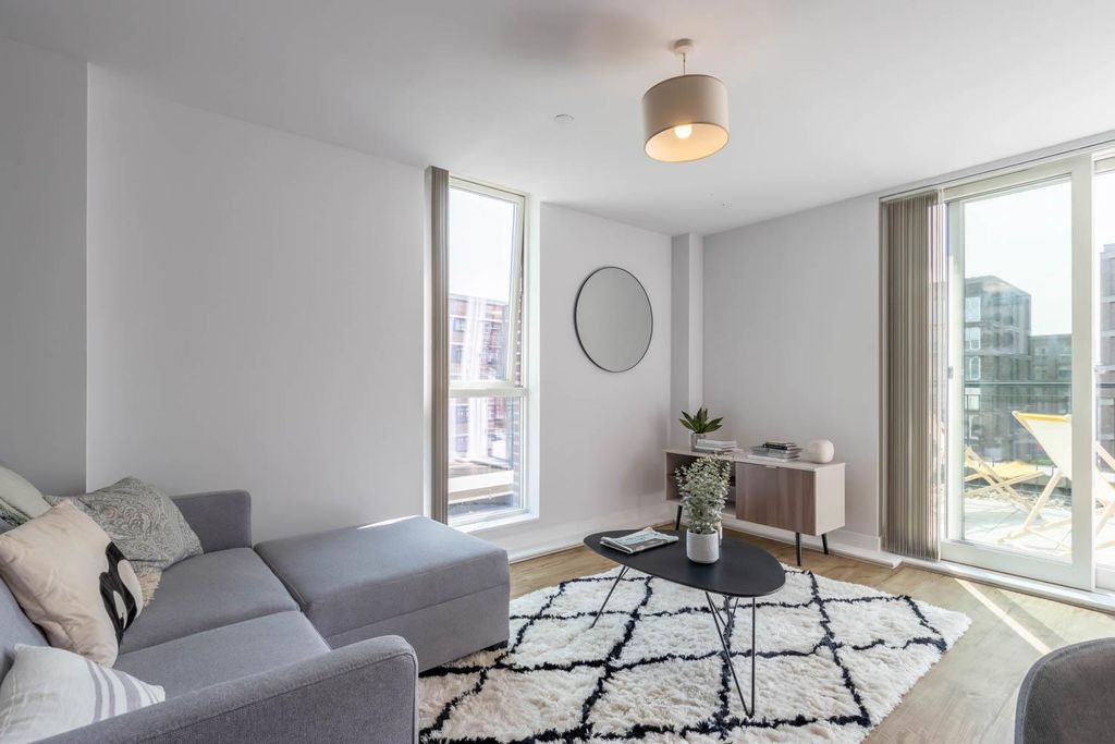 Property photo 1 of 23 Living Area