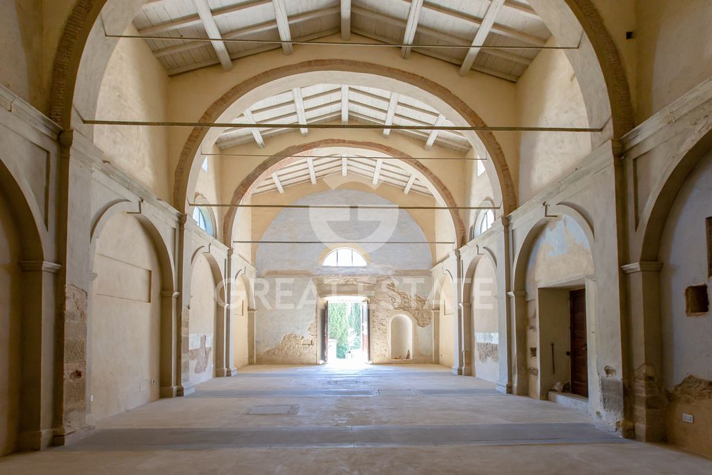 Property photo 2 of 57 Interiors