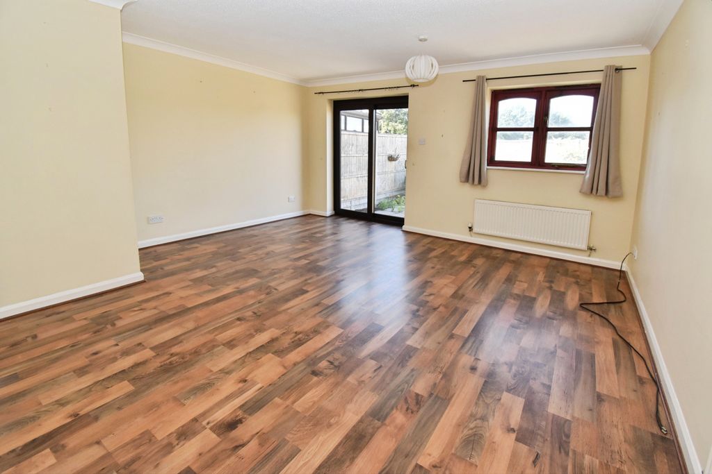 Property photo 3 of 14