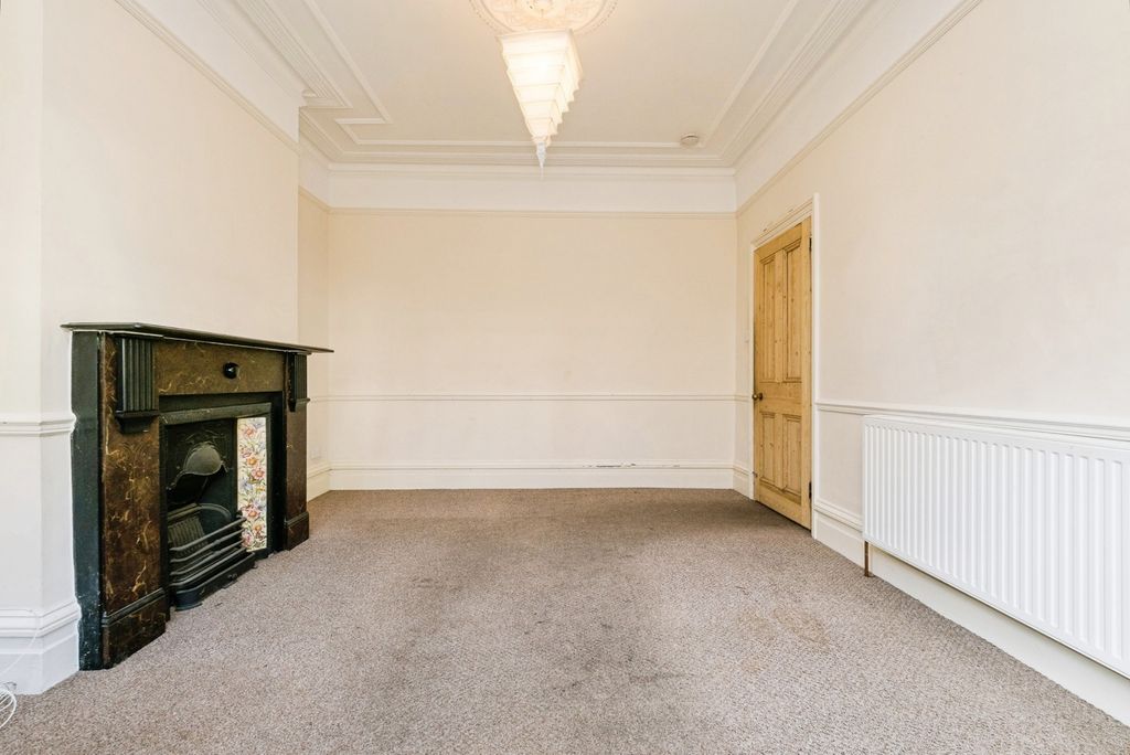 Property photo 2 of 21 Pbox-Img.Jpg