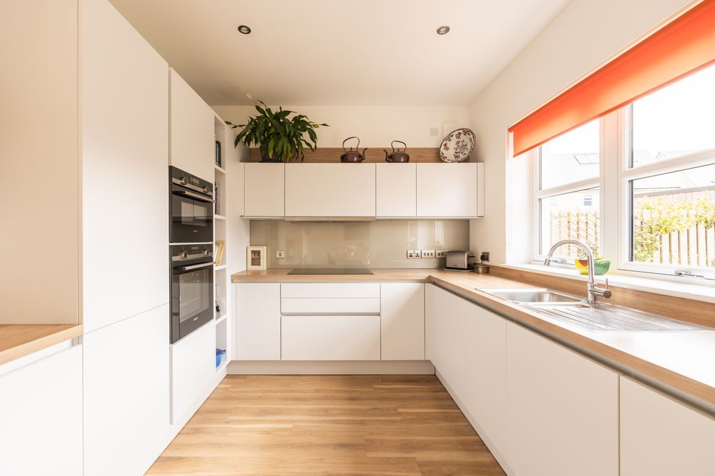 Property photo 3 of 29 Property Image 3