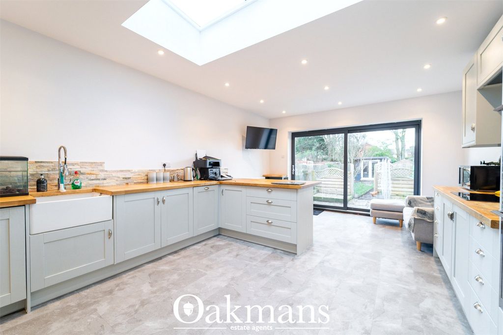 Property photo 2 of 31 Picture No. 08