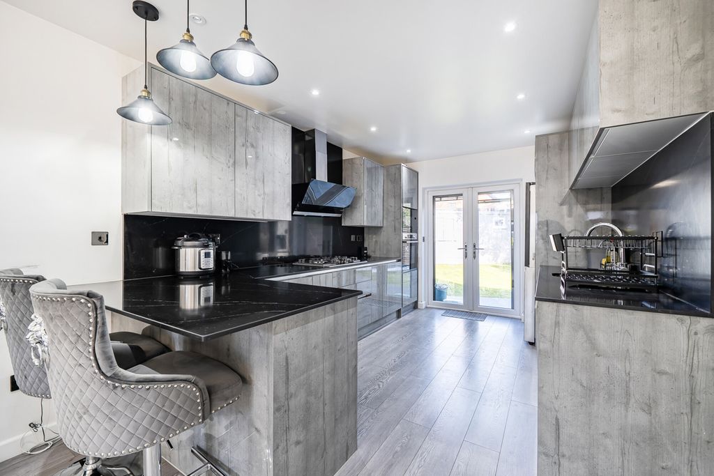 Property photo 2 of 20 1439264-6-69d53ce...