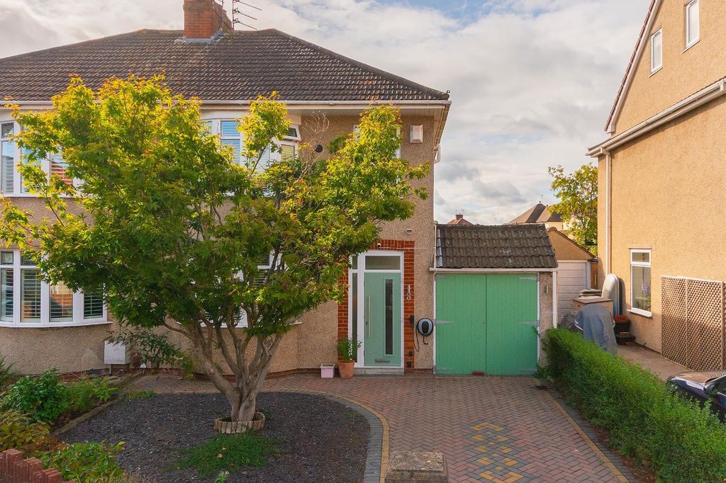 Property photo 2 of 28 0O8Cdd - External C.Jpg