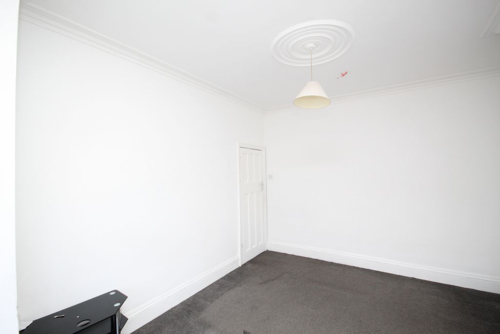 Property photo 2 of 10 Gallery