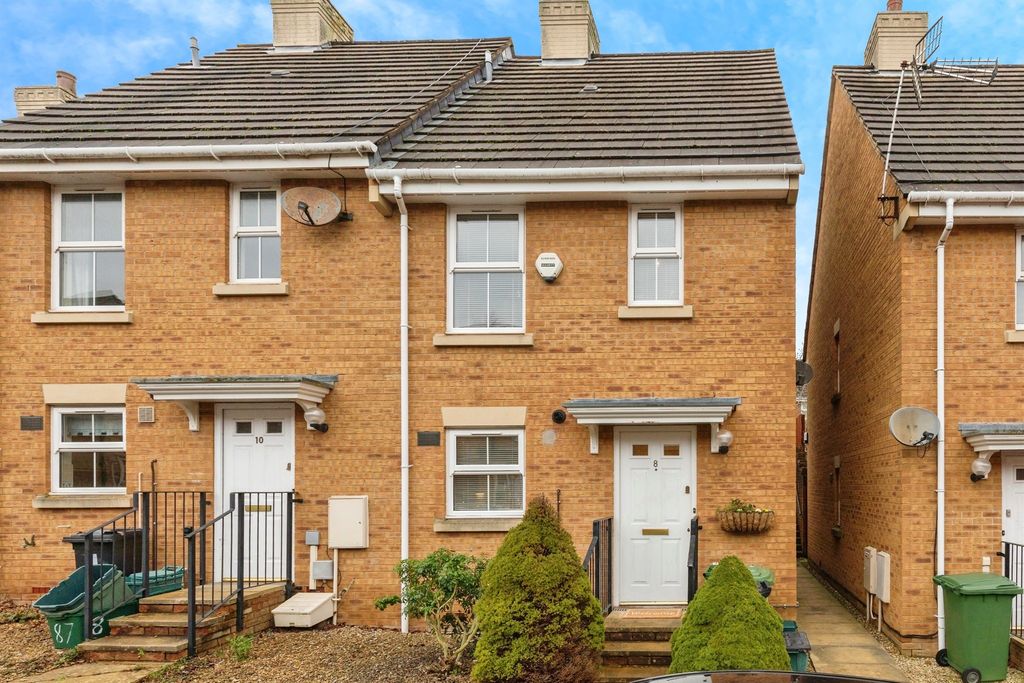 Property photo 1 of 20