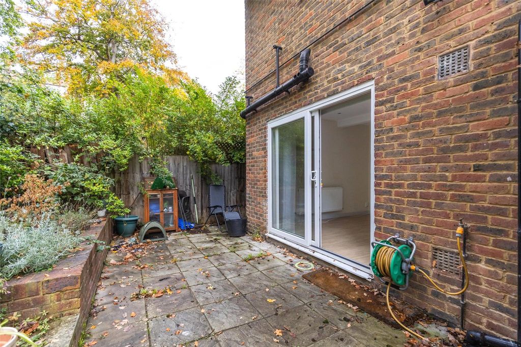 Property photo 3 of 15 Picture No. 17