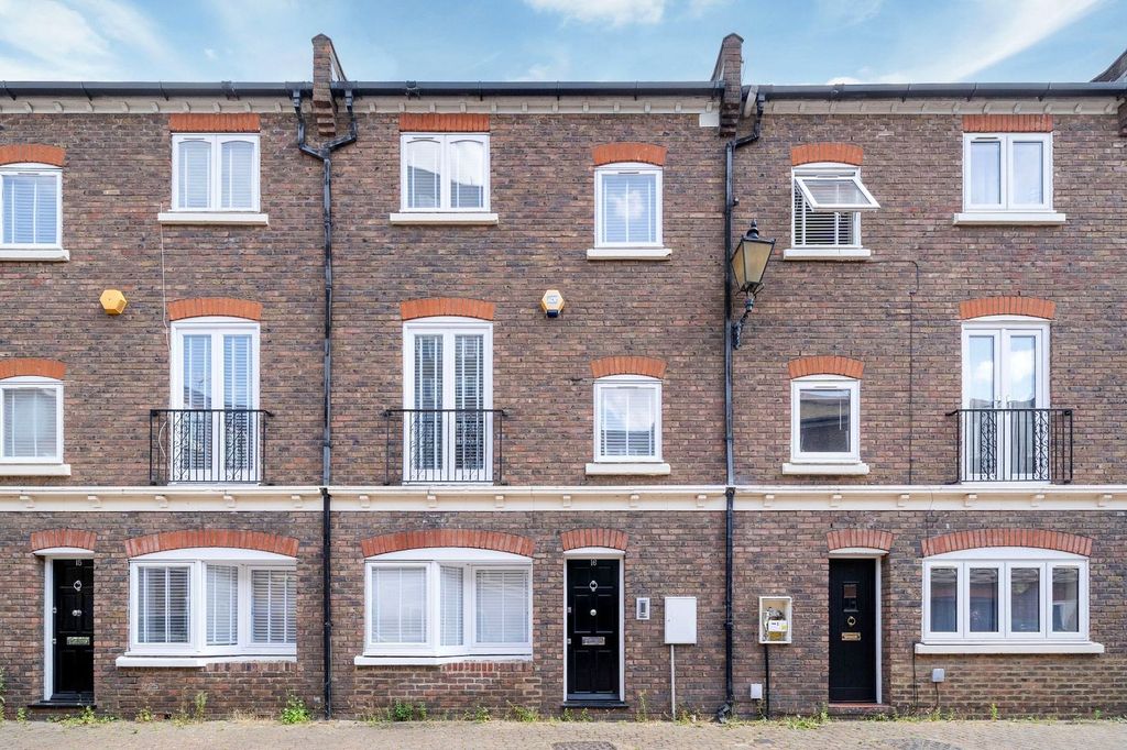 Property photo 2 of 13 Picture No. 08