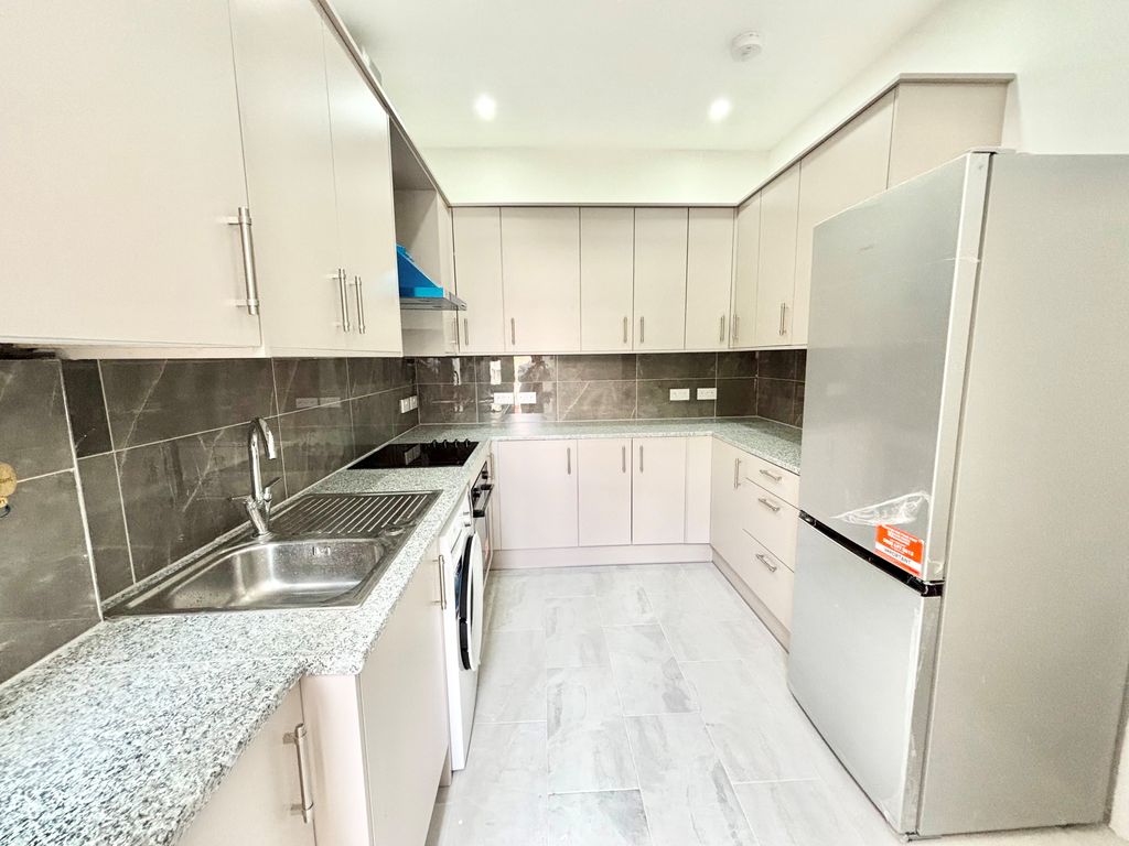 Property photo 1 of 10 Image