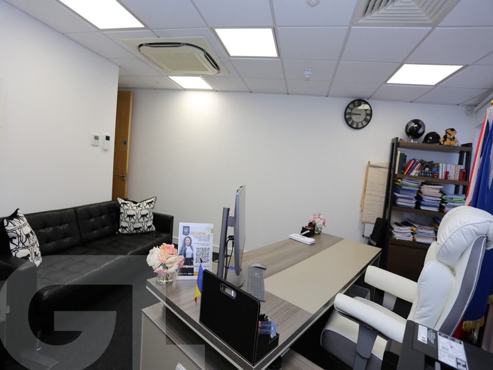 Property photo 3 of 5