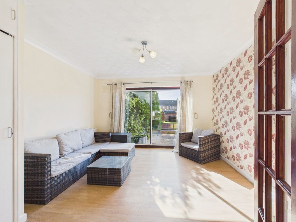 Property photo 3 of 13 5087155