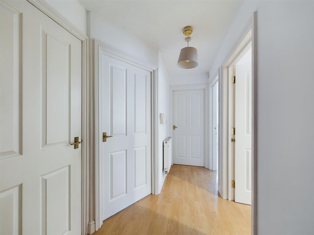 Property photo 2 of 12 Cam04604G0-Pr0021-Still002.Jpg