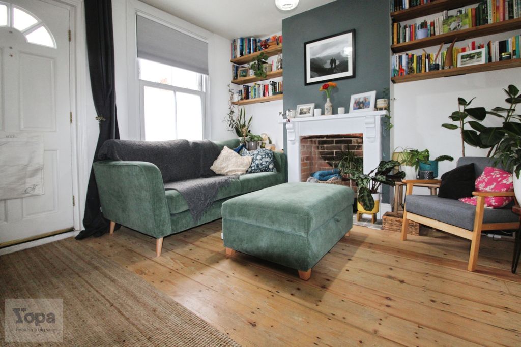 Property photo 2 of 23 Photo #2