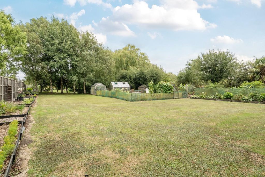 Property photo 2 of 20 2nd View Rear Garden.Jpg