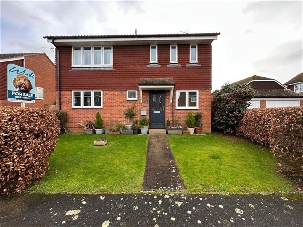 Property photo 3 of 14 Front