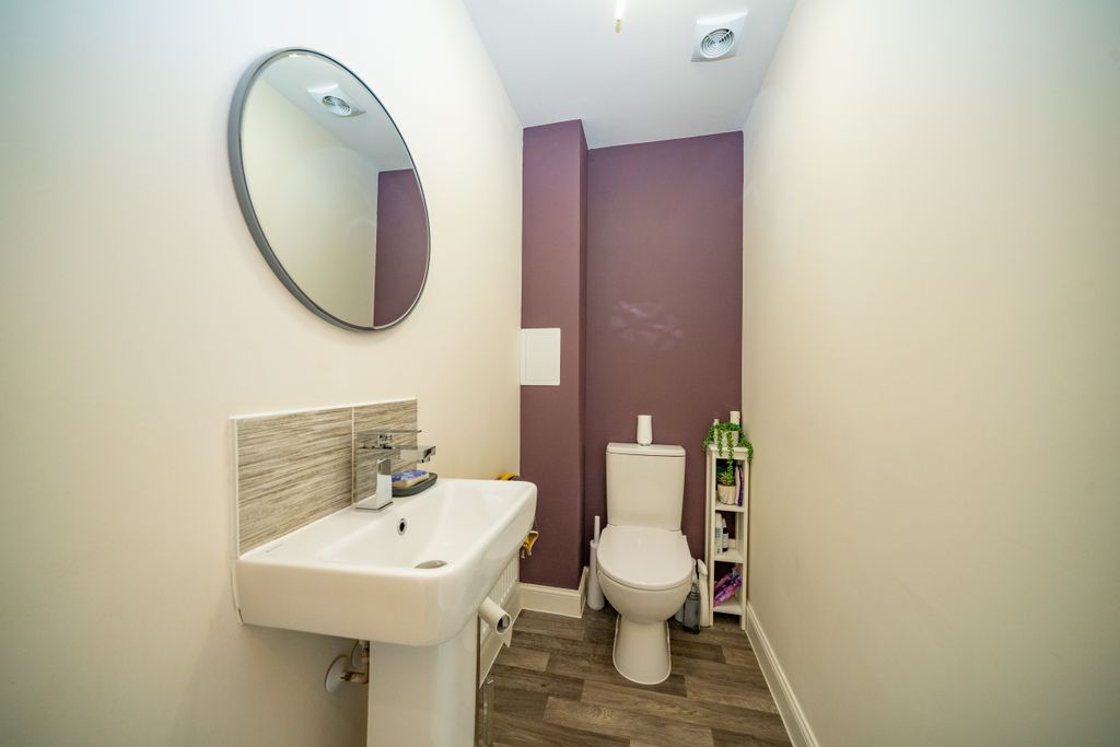 Property photo 3 of 11 12-Johnson-Street-3