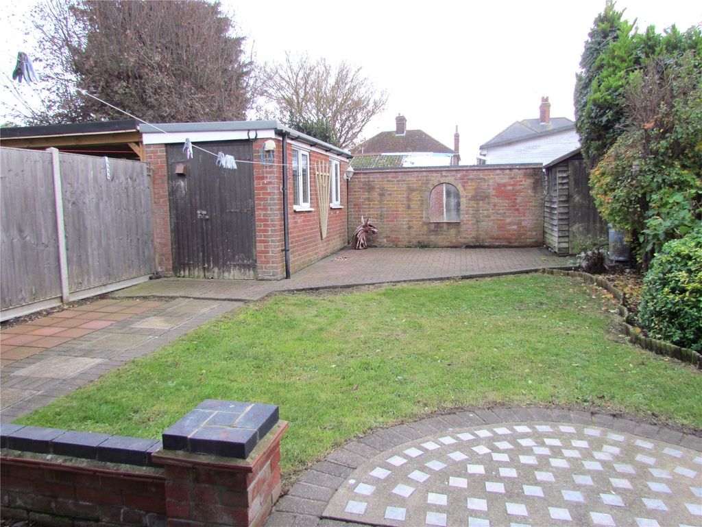 Property photo 3 of 4 Picture No. 12