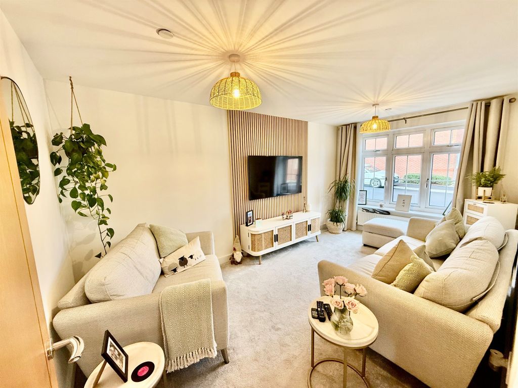 Property photo 3 of 20