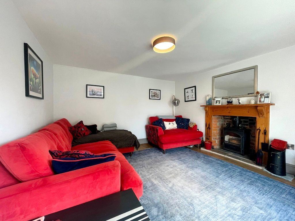 Property photo 3 of 18