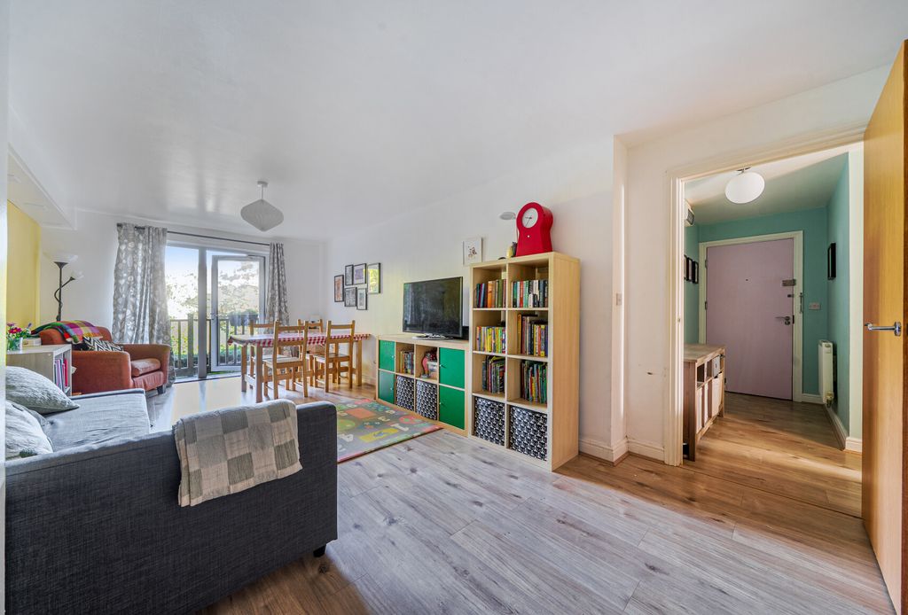 Property photo 3 of 11 12-6Ac3678388A1F-...