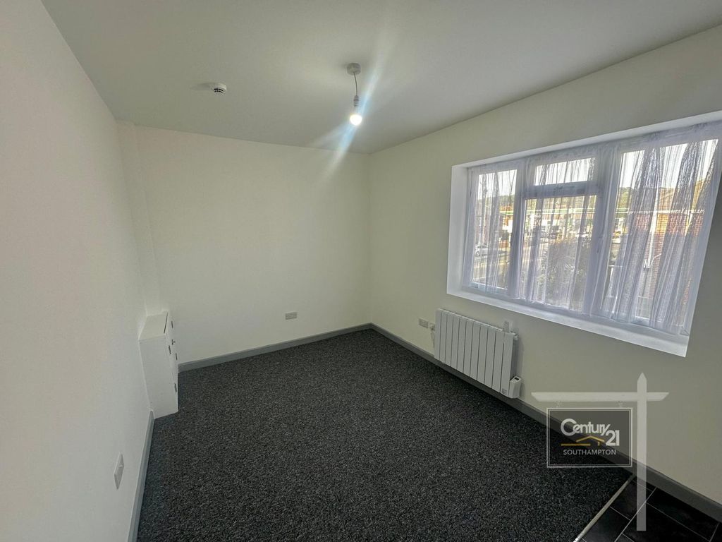 Property photo 2 of 3
