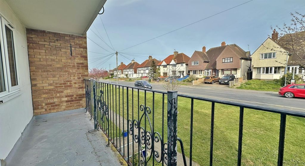 Property photo 2 of 14 Balcony