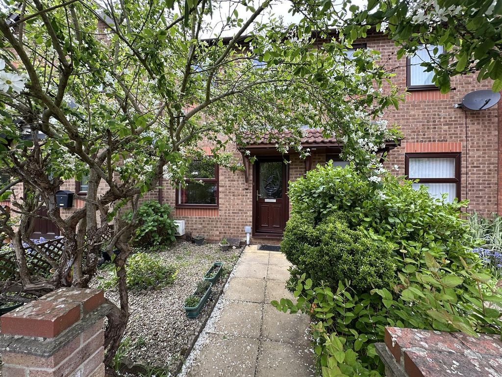 Property photo 1 of 7 Wilton Way Ex.Jpeg