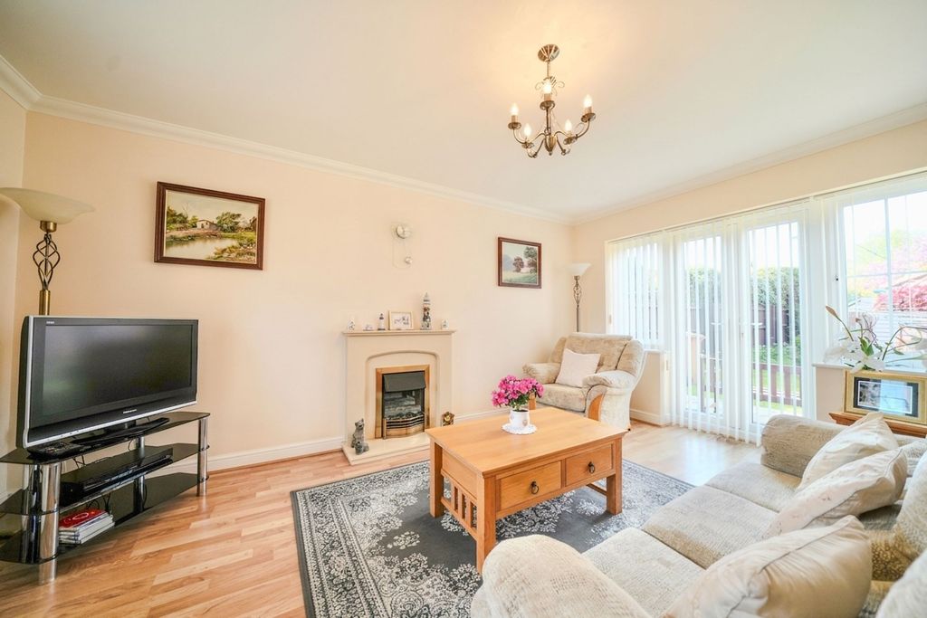 Property photo 3 of 31