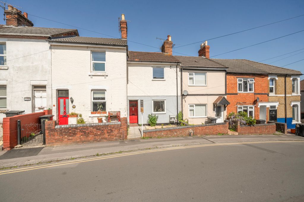 Property photo 1 of 9 14459284