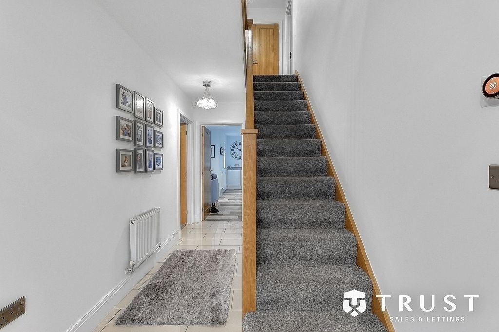 Additional image 24 of 4 bed detached house for saleDuxbury Gardens, Liversedge WF15