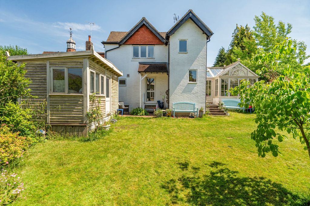 Property photo 1 of 23