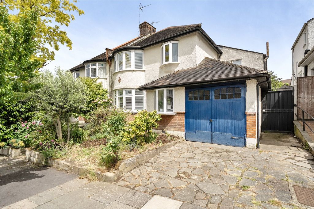 Property photo 1 of 21 Picture No. 01