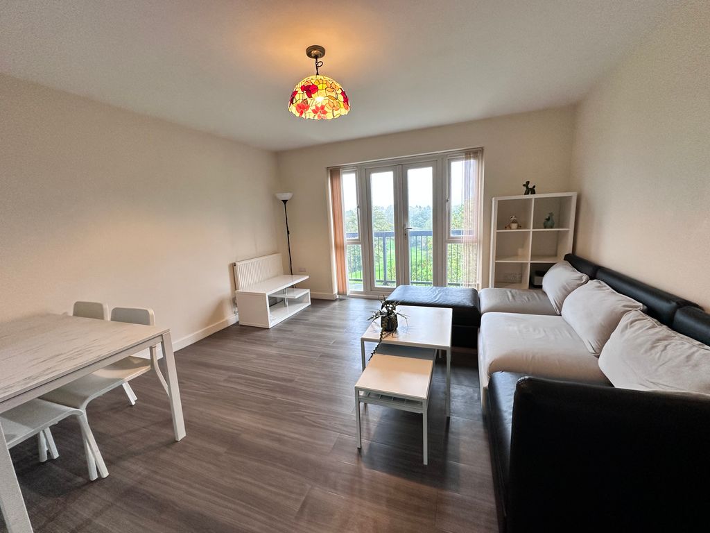 Property photo 2 of 22 Image