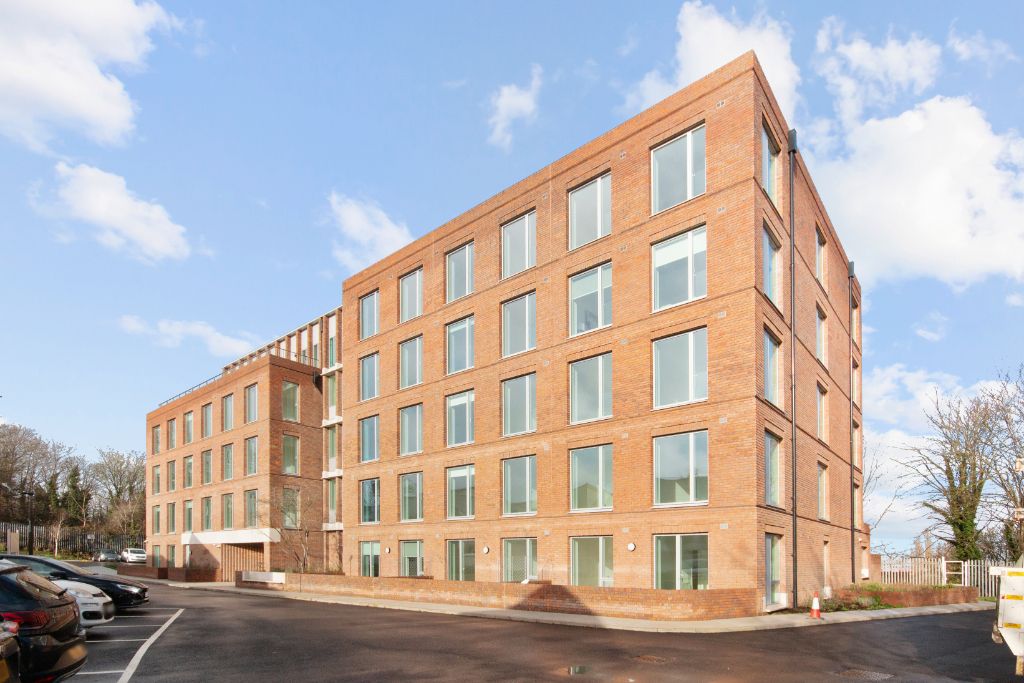 Property photo 3 of 9