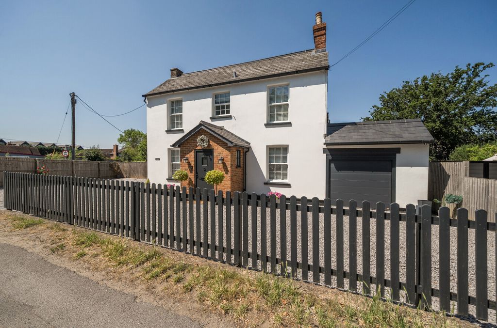 Property photo 1 of 29 1487977-4-6A4E354...