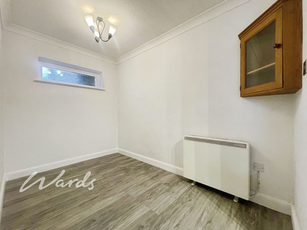 Property photo 3 of 15 Dining Area