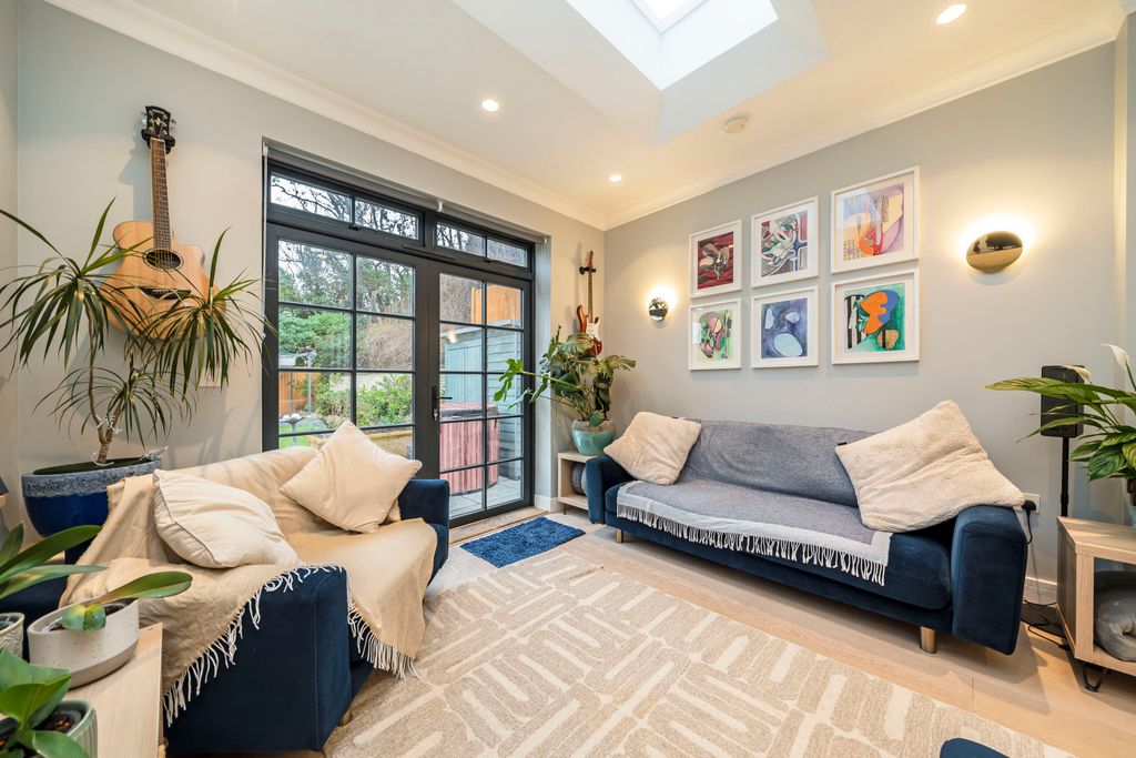 Property photo 2 of 11 Picture No. 11