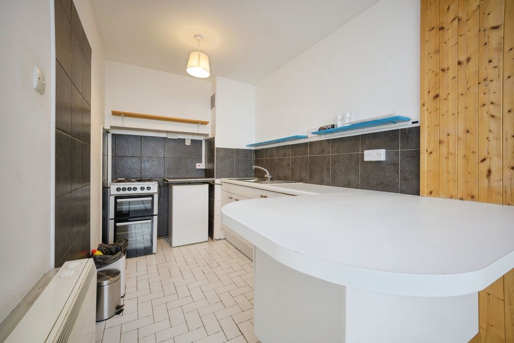 Property photo 3 of 17 _Dsc0899-2