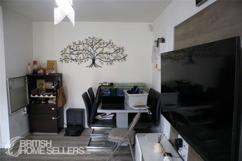 Property photo 3 of 19 Picture No. 20